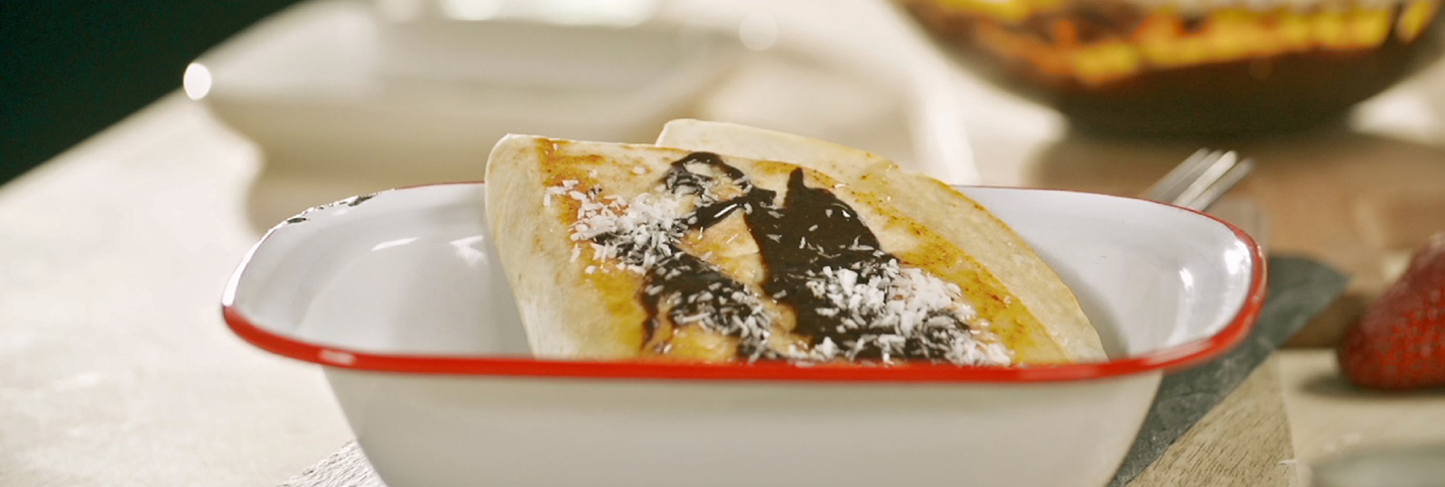 Wrap dessert aux fruits et au chocolat